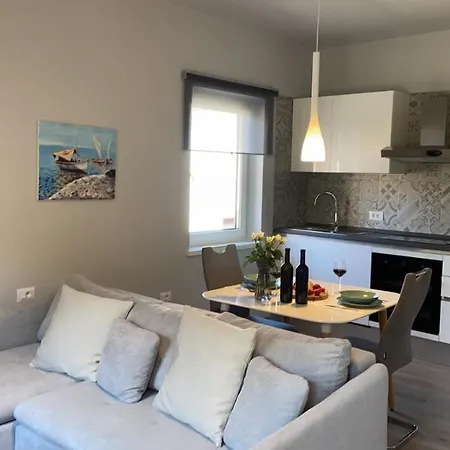 Zuzic Apartment