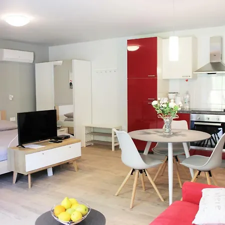 Zuzic Apartment